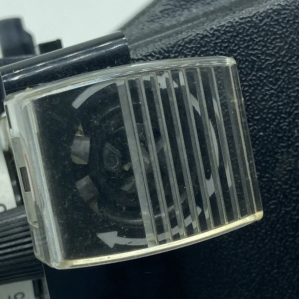 Vintage Polaroid Super Shooter Land Camera W/Flash Untested Instant‎ Film 70's